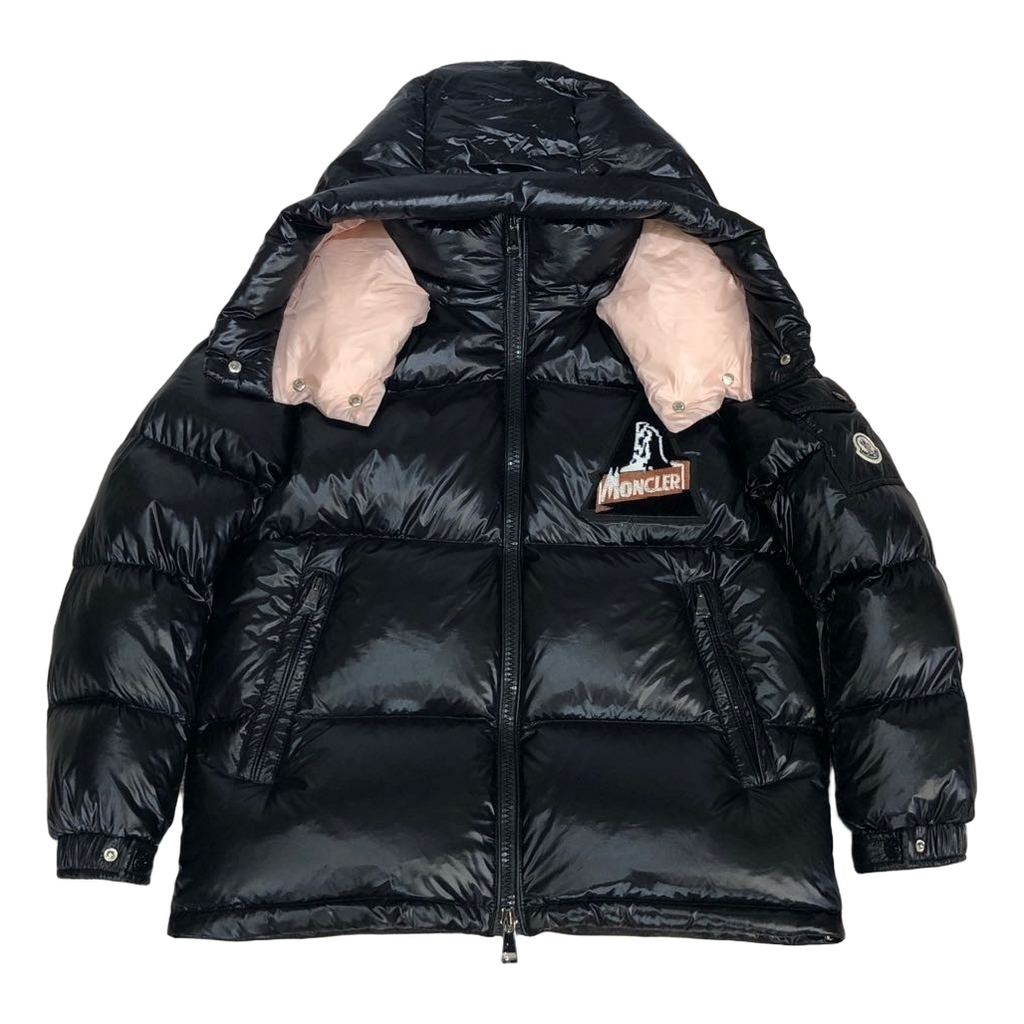 Moncler Mountain-Badge Glossy Short Puffer – Black