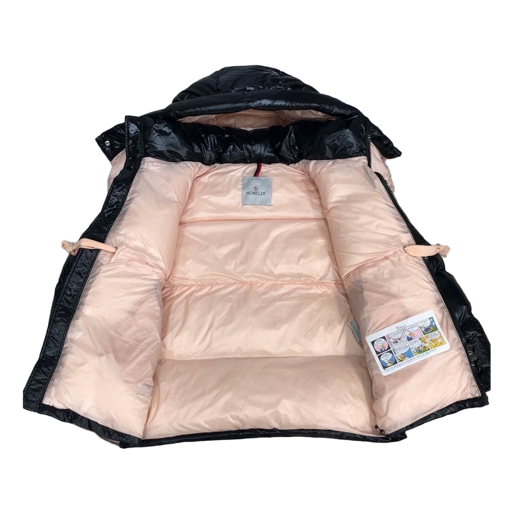 Moncler Mountain-Badge Glossy Short Puffer – Black