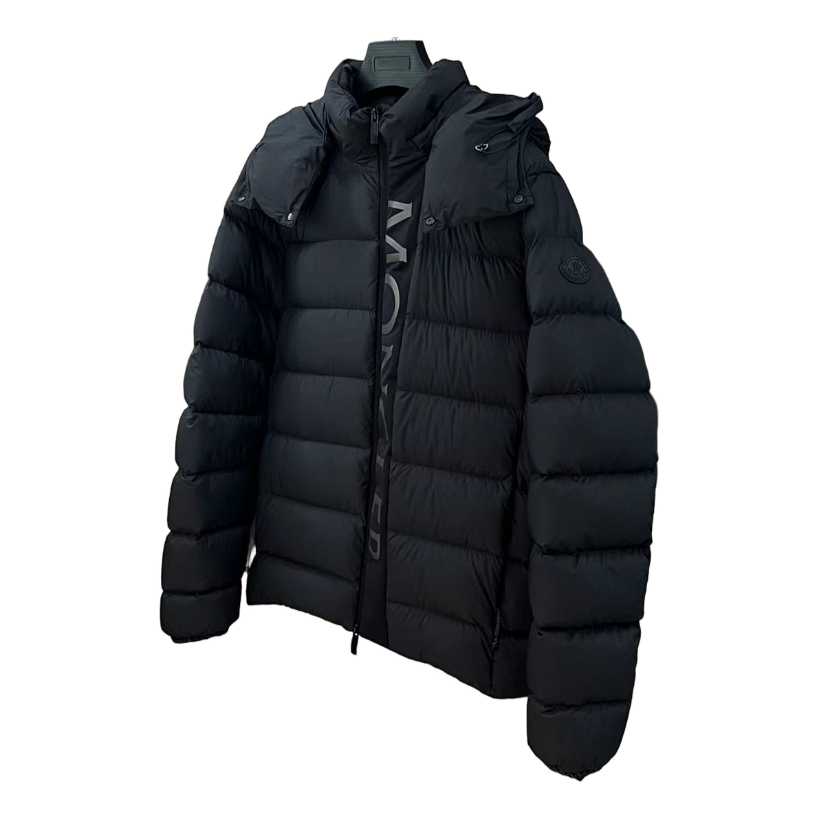 Moncler Vertical-Logo Hooded Puffer – Black